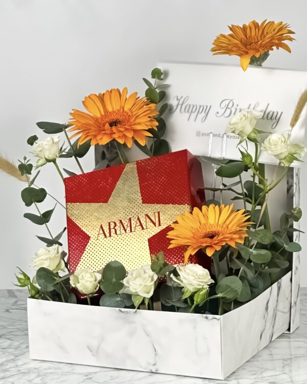 مجموعة ارماني